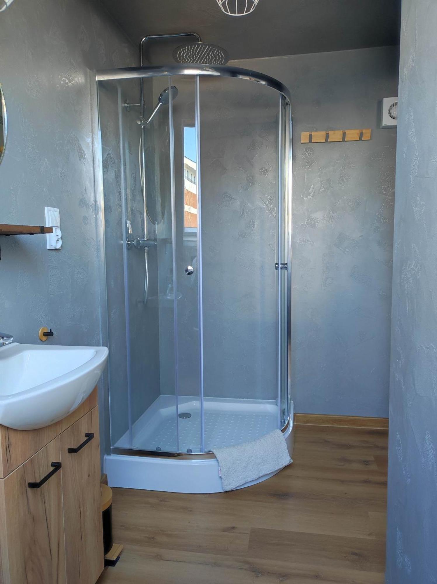 Nowe Apartamenty Na Swiatowida Vito Apartments "Centrum"Molo 5 Min Spacerem" Miedzyzdroje Extérieur photo